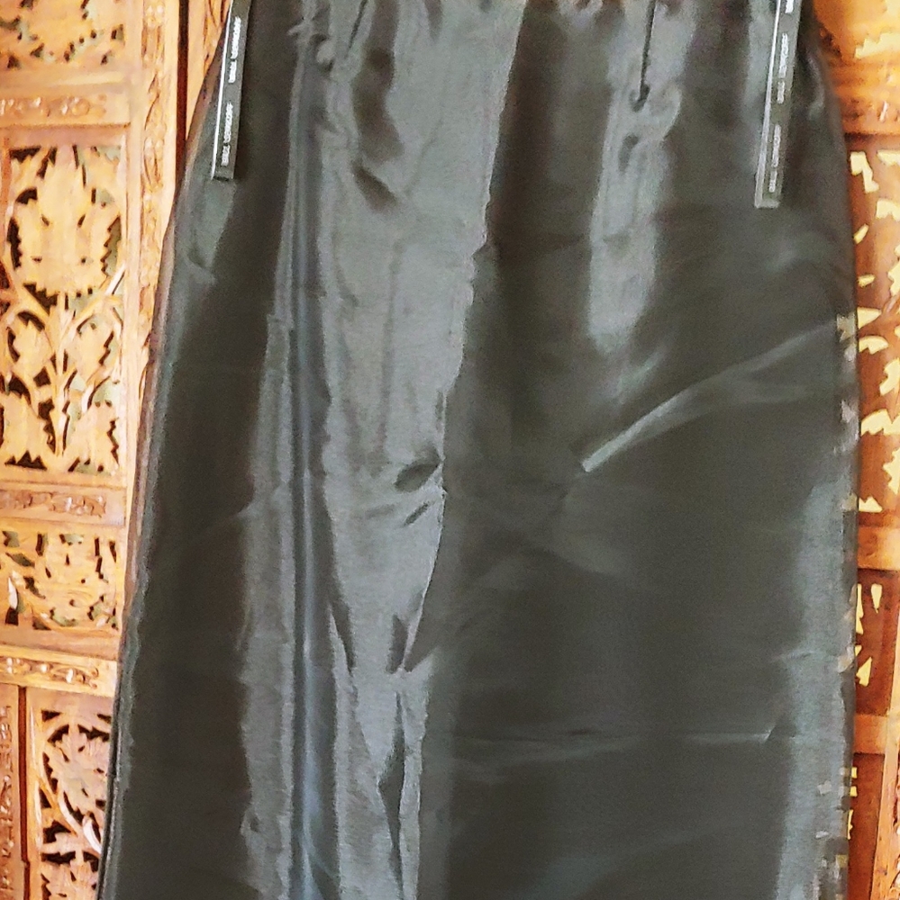 Ladies skirt